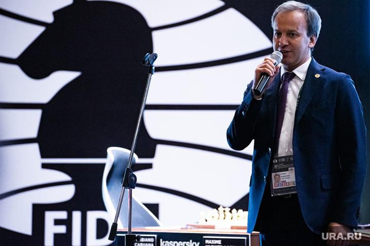 Дворкович, лишившийся поста в «Сколково», остался главой FIDE