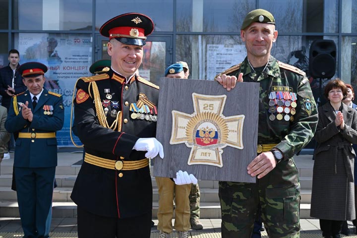 Минусинский кадетский корпус отметил свое 25-летие