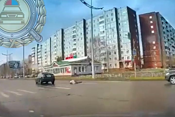 Девушку по Некрасова сбил автомобиль Верховного Совета Хакасии