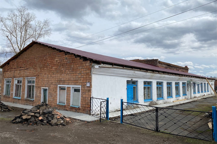 В Орджоникидзевском районе идет капремонт школы искусств