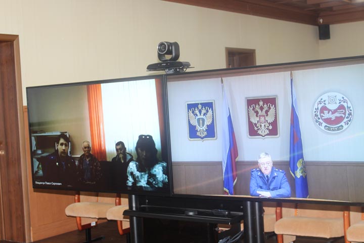 Прокурор Хакасии в режиме онлайн принял жителей городов и районов