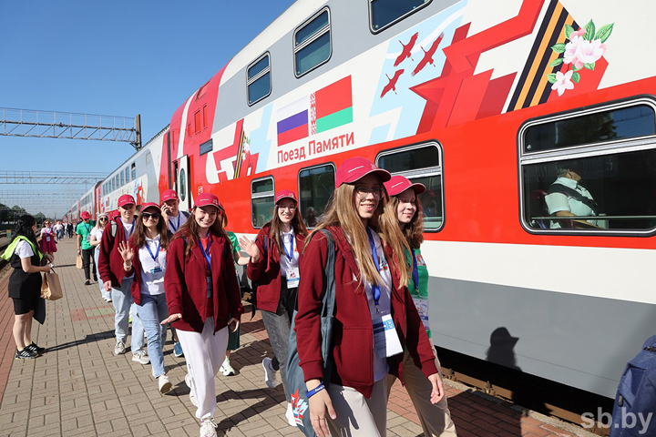 Десятиклассники Хакасии могут совершить путешествие на «Поезде памяти» в рамках проекта «Большая перемена»