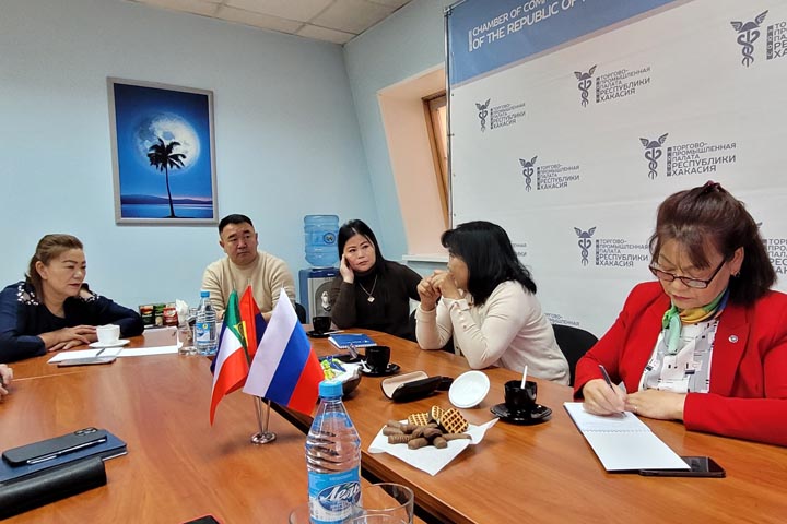 Товары из Хакасии будут поставлять в Монголию 