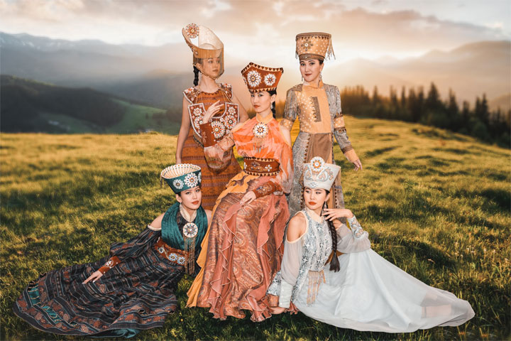 Жителям республики представят коллекции хакасских стилизованных костюмов