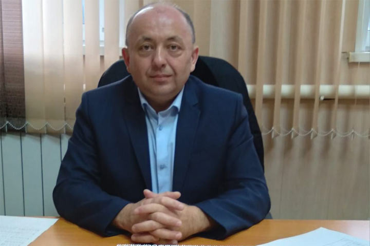 Новый депутат получил мандат парламента Хакасии