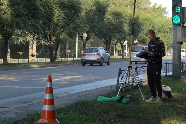 «Чистый воздух»: в Абакане и Черногорске начались работы на самых оживленных дорогах