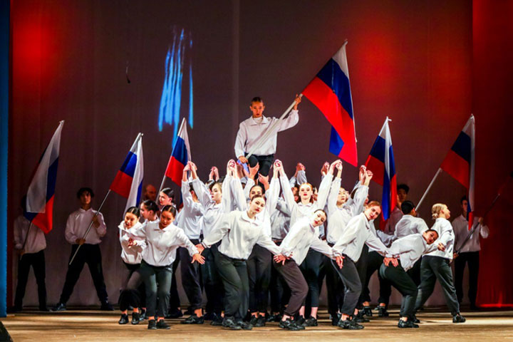 Жителей Хакасии пригласили на концерт в честь 10-летия воссоединения Крыма и Севастополя с Россией