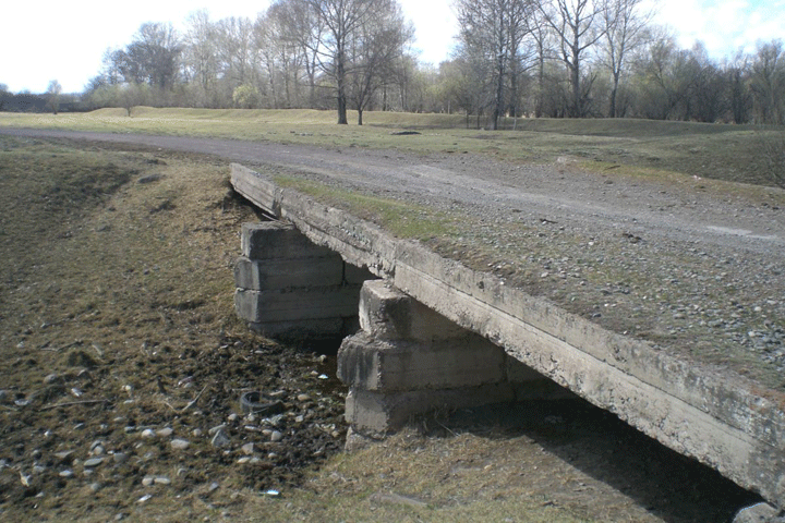 По просьбам жителей в Хакасии отремонтируют мост